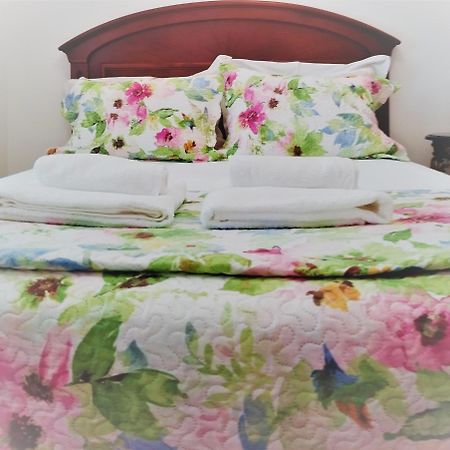 Julia House Holidays นาซาเร ภายนอก รูปภาพ